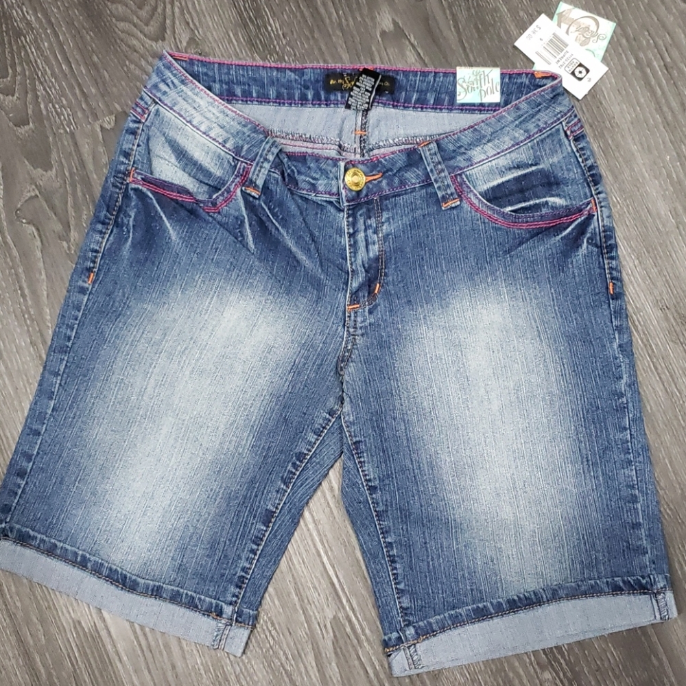 🌷2 for $30🌷 NWT SOUTH POLE SHORTS